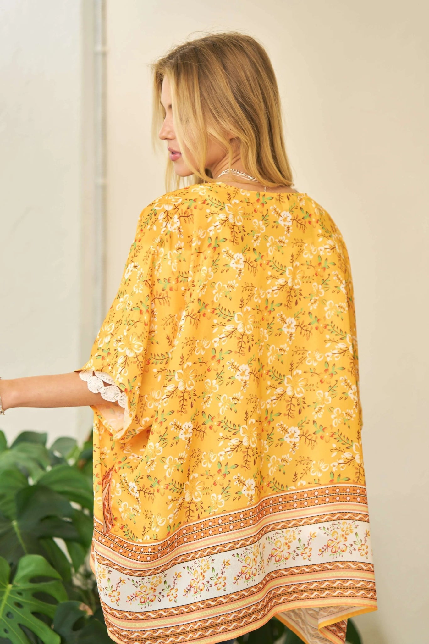 Davi & Dani Floral Printed Short Sleeve Loose Fit Kimono Cover Up - Studio ZD - 
