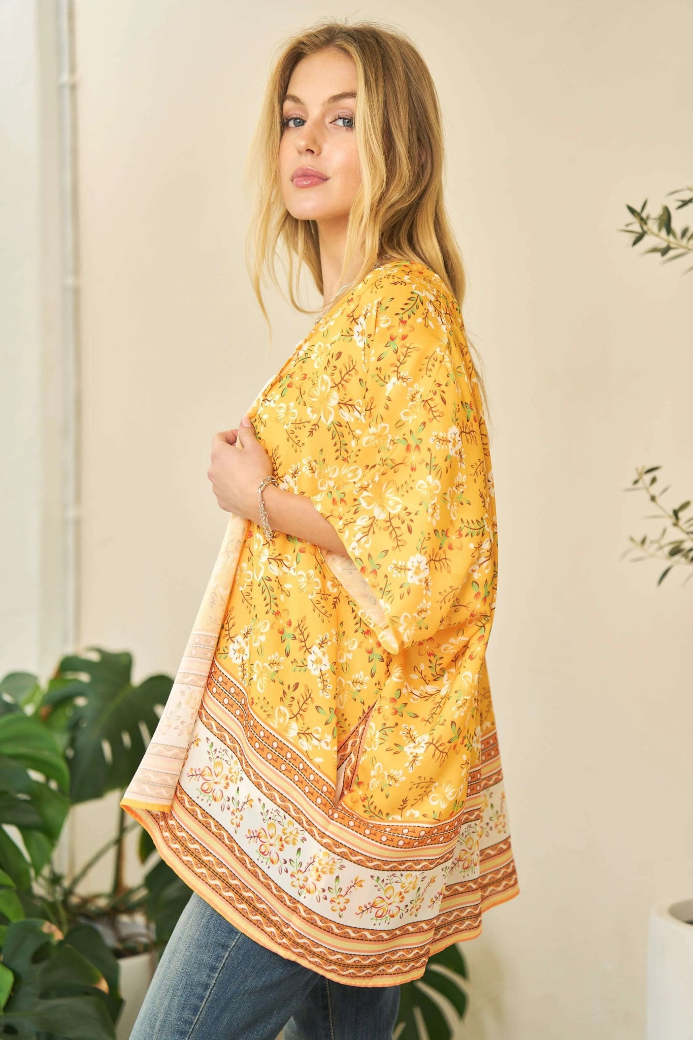 Davi & Dani Floral Printed Short Sleeve Loose Fit Kimono Cover Up - Studio ZD - 